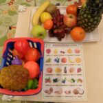 Děti poznávají zdravé ovoce